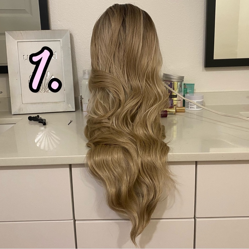 Long Dirty Blonde “Shining Yourself” Snowflake Lace Wig